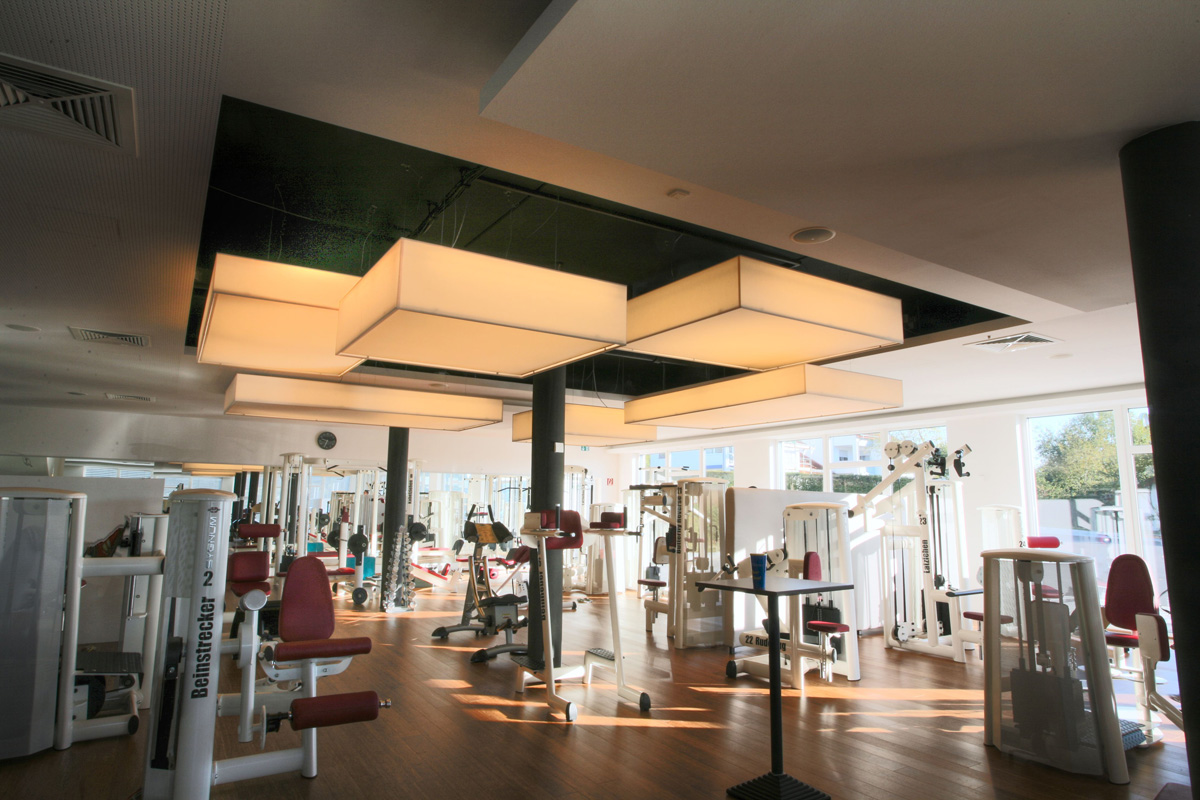 Leuchten In Motion Fitnessstudio - Reiskirchen
