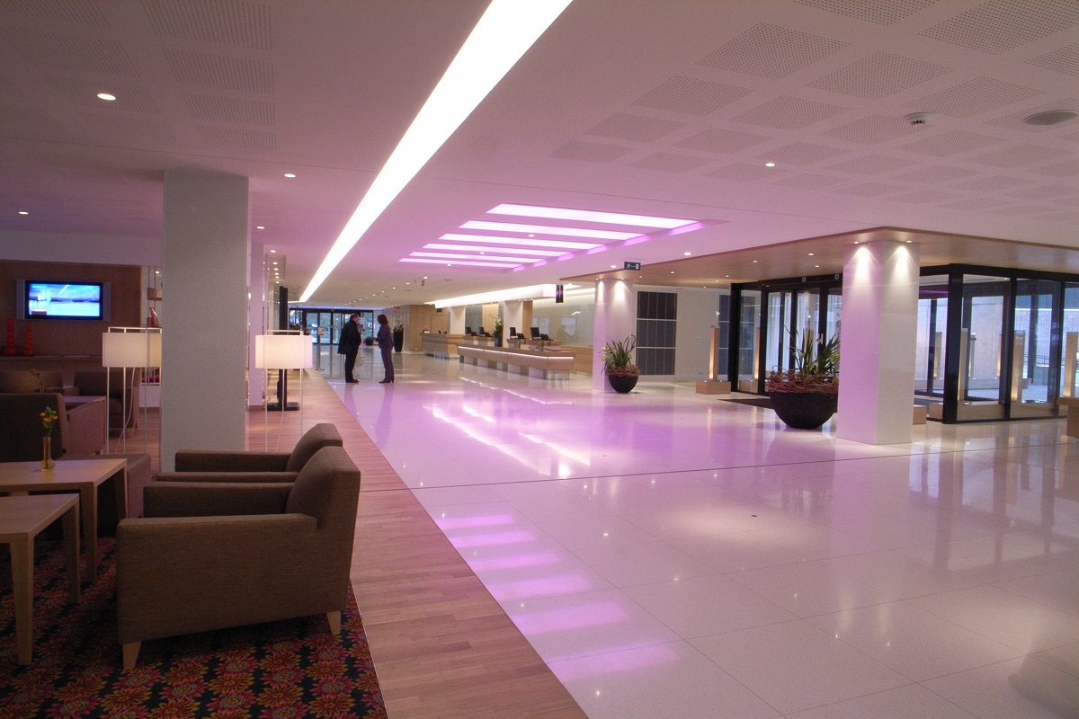 Peters Leuchten Dolce La Hulpe Brussels - La Hulpe