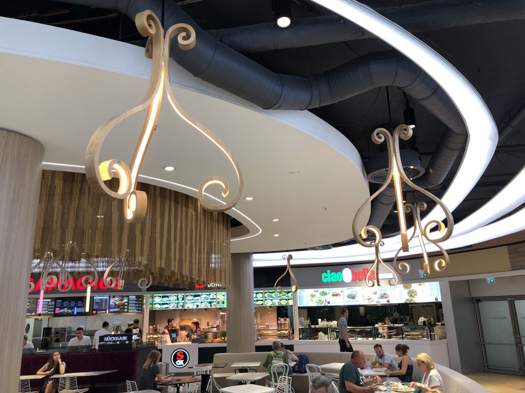 Peters Leuchten Referenz Europa Passage Hamburg