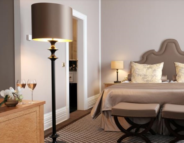 Peters Leuchten Referenz Jean